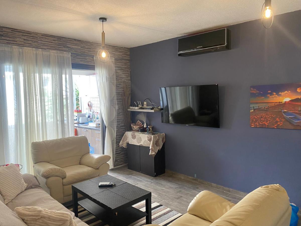 My Holiday Apartamento Agia Napa Exterior foto